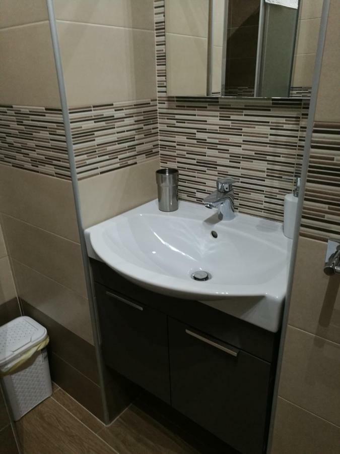 Residenza Storica Tarsia Apartment Naples Luaran gambar